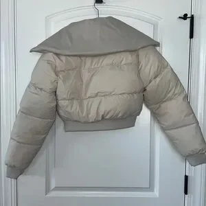 ALO Yoga | Jackets & Coats | Alo Nwt Captivate Puffer Bone Xs